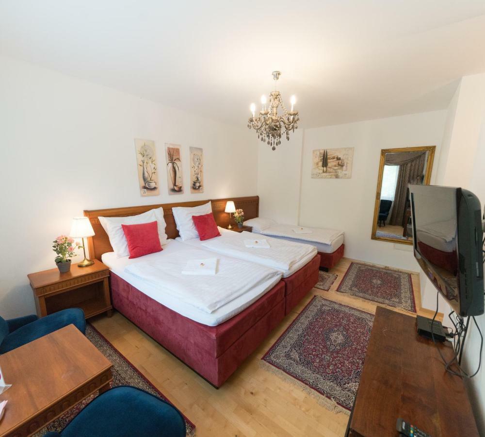 Aurelius Pension Baden Exteriör bild
